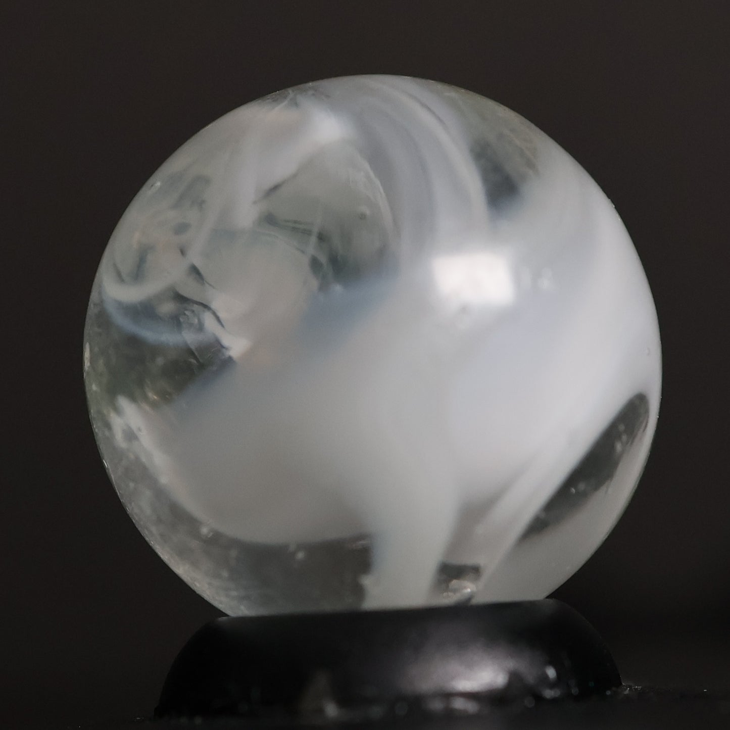 5/8" White Slag Marble MINT
