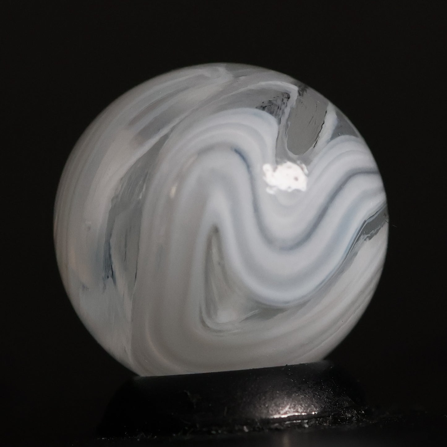 5/8" Swirl or Slag? Marble Clear & white NM+