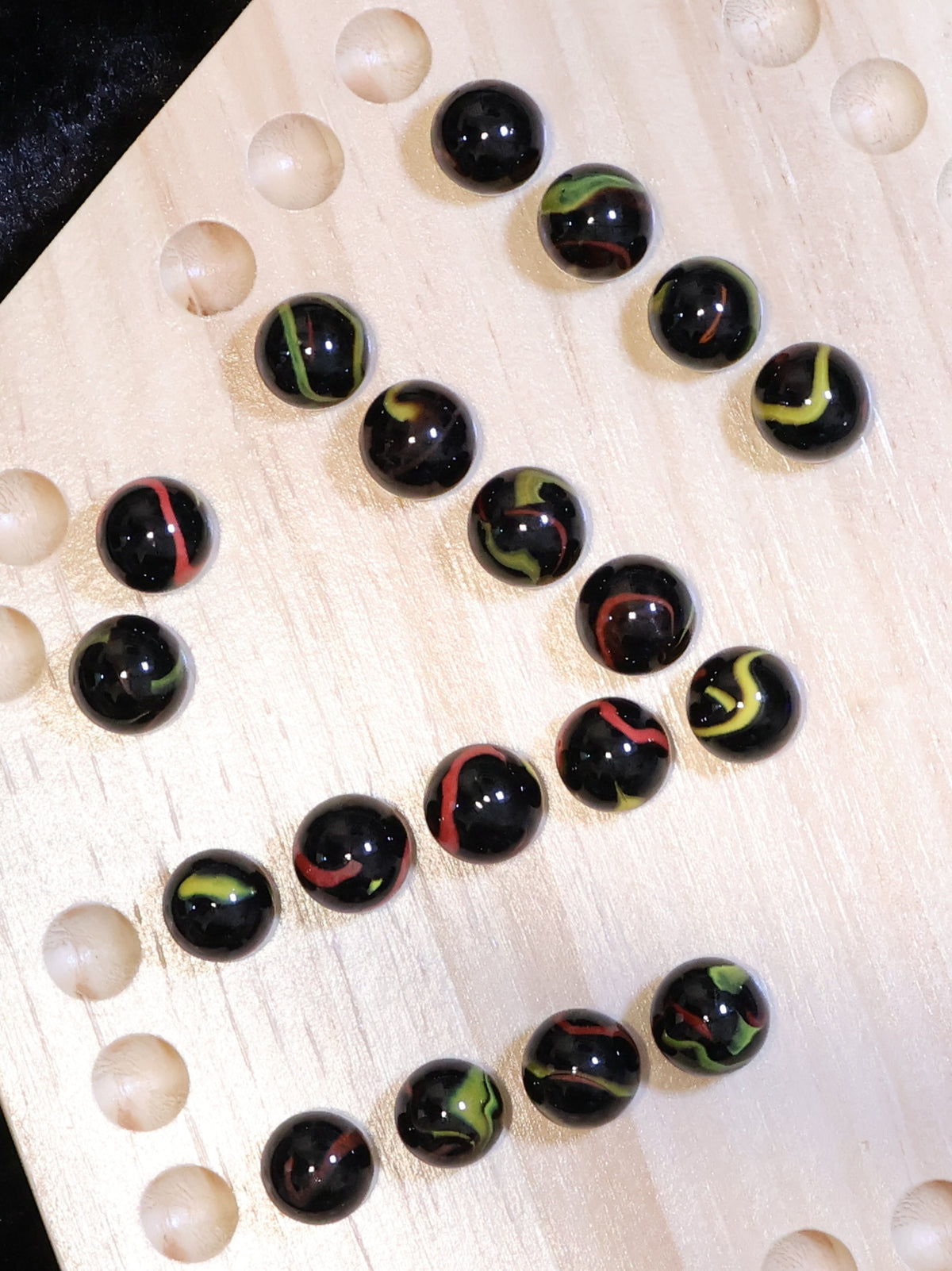 19pk 5/8" Vacor De Mexico Twister Marbles M