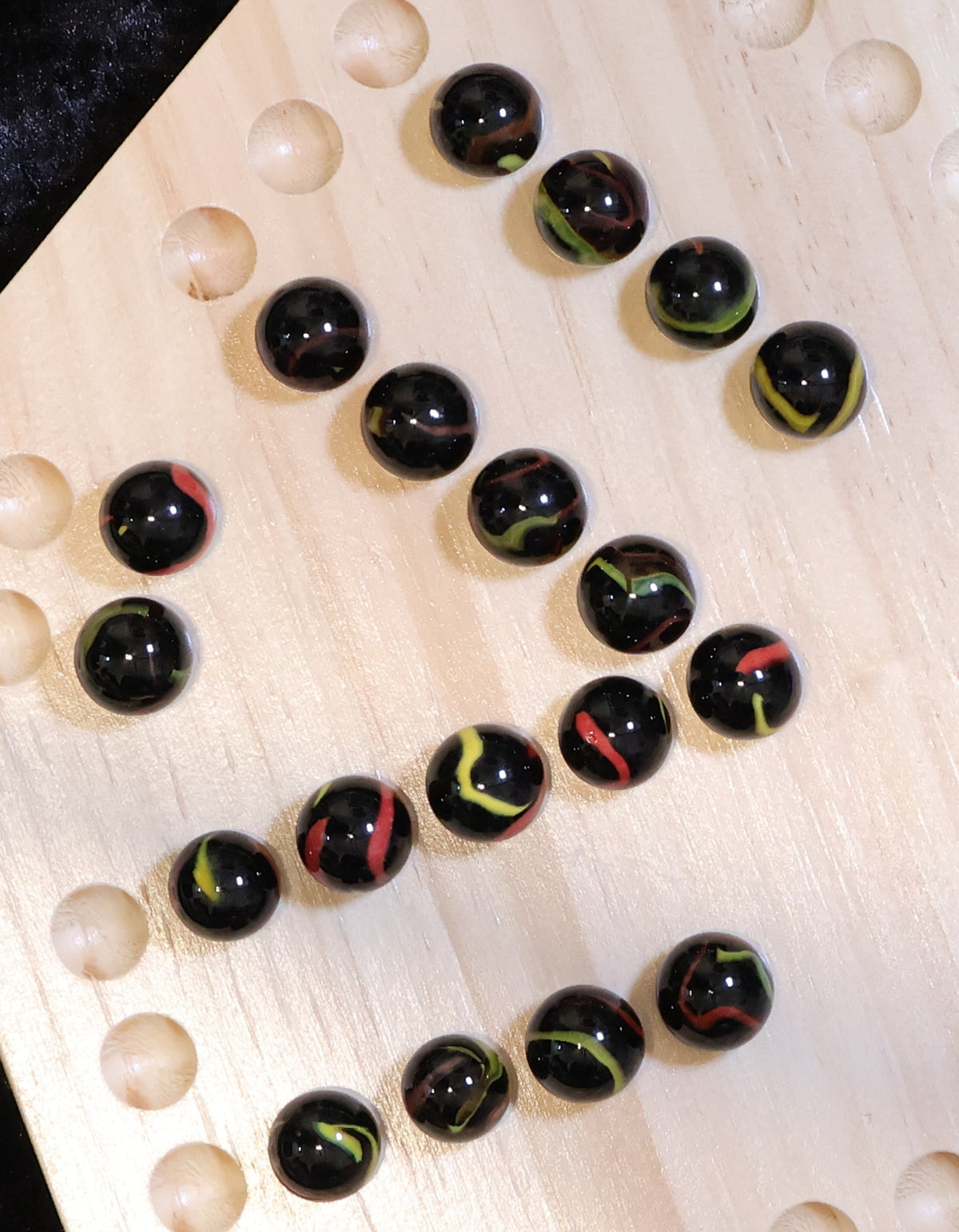 19pk 5/8" Vacor De Mexico Twister Marbles M