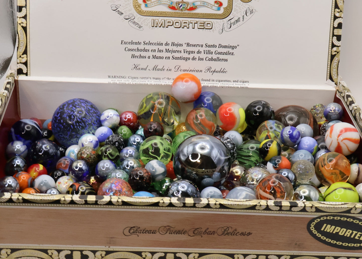 5lb Cigar Box full of all Vacor de Mexico Marbles - variety NM-M