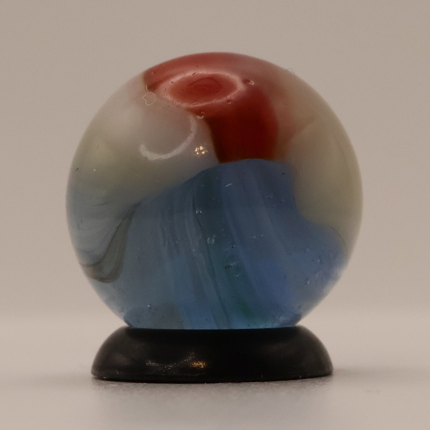 5/8" Vitro Agate Helmet Marble Blue NM+