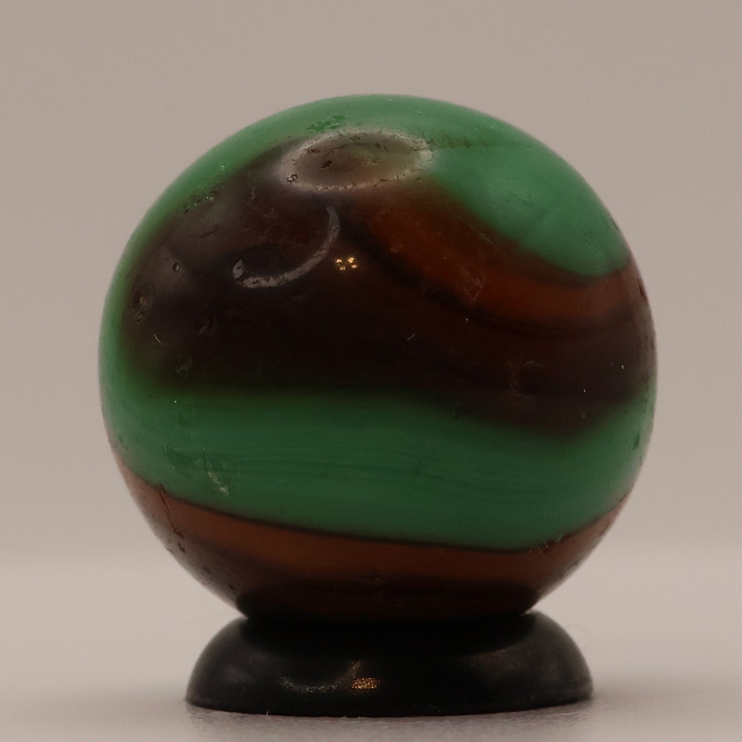 11/16" Akro Agate Marble Special Corkscrew green, orange, brown NM-