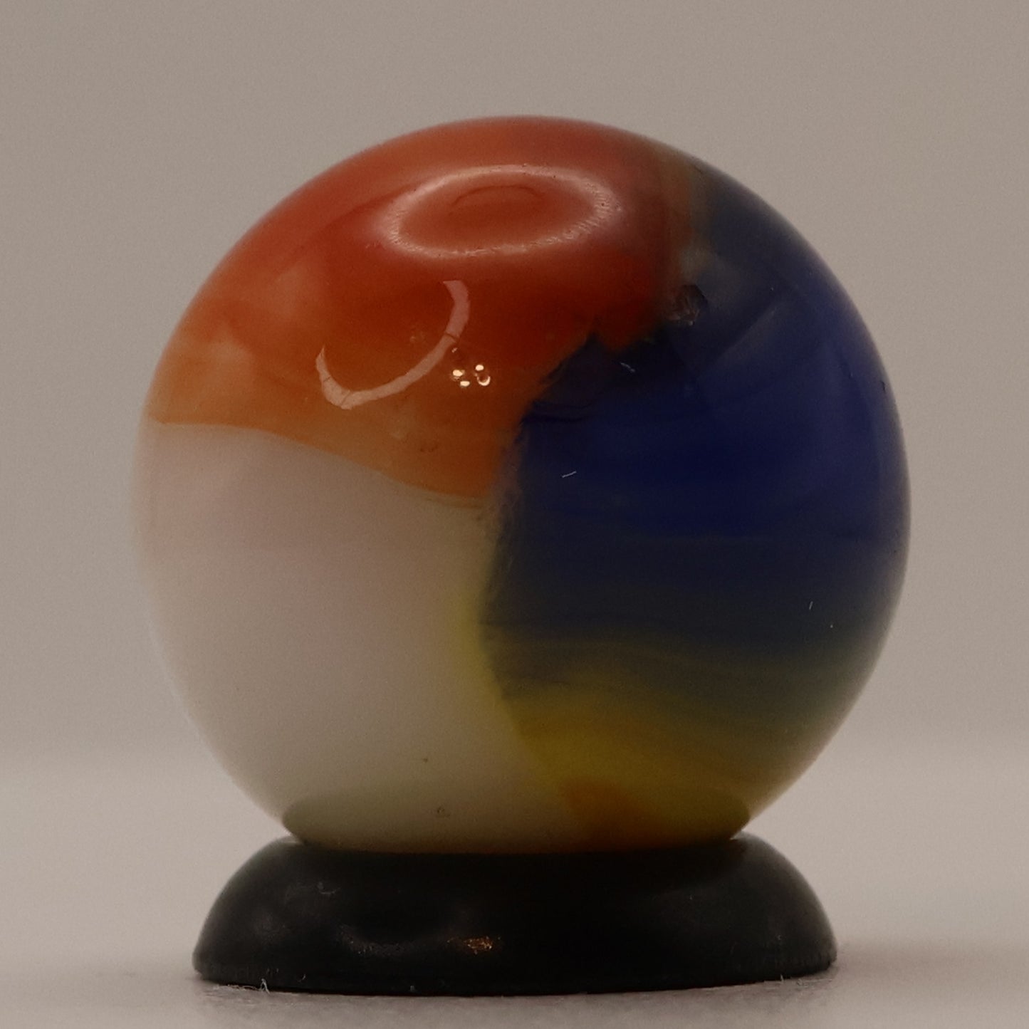 5/8" Vitro Agate 5 Color PARAKEET Marble NM