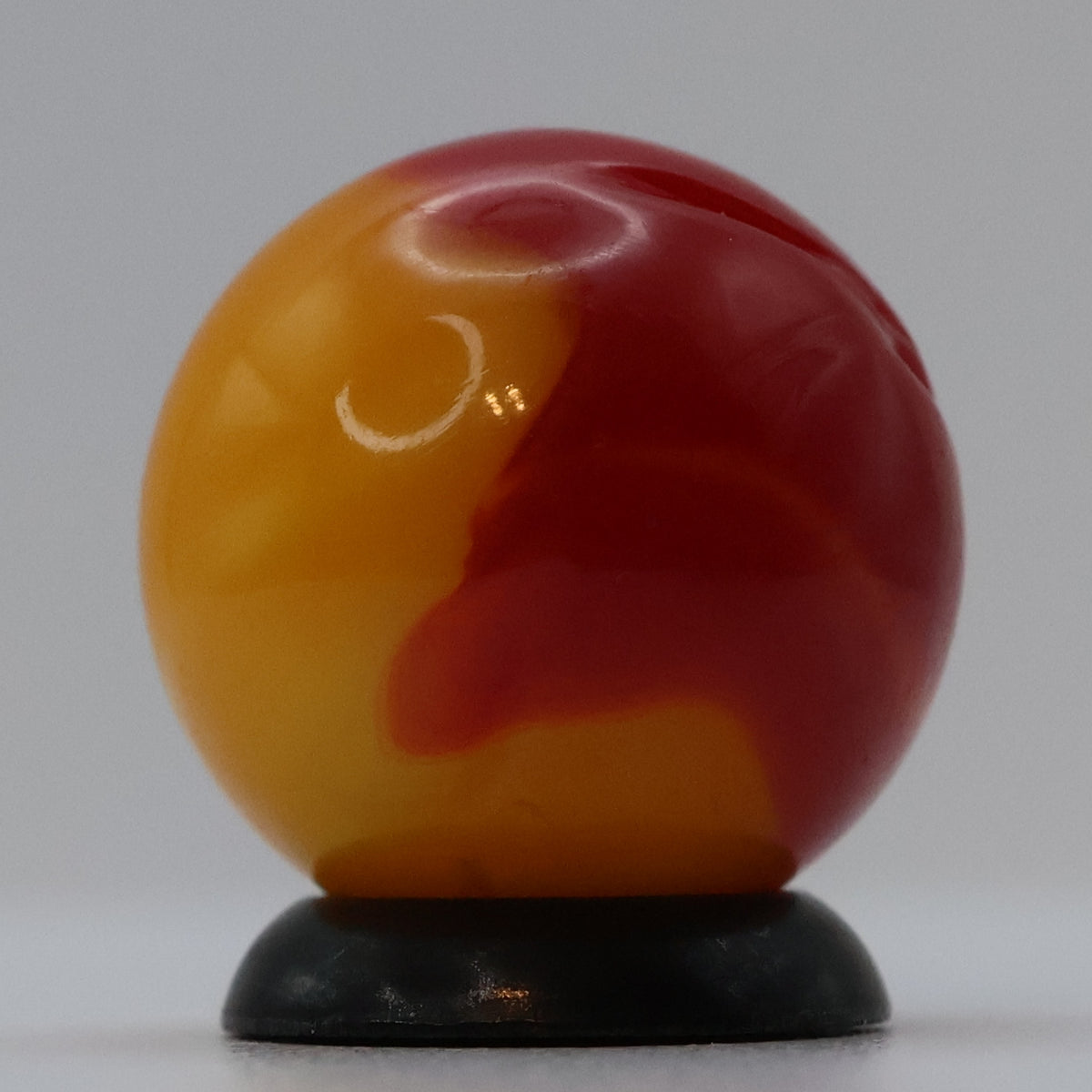 5/8"  Akro Agate Royal Patch? Marble Red & Orange NM+