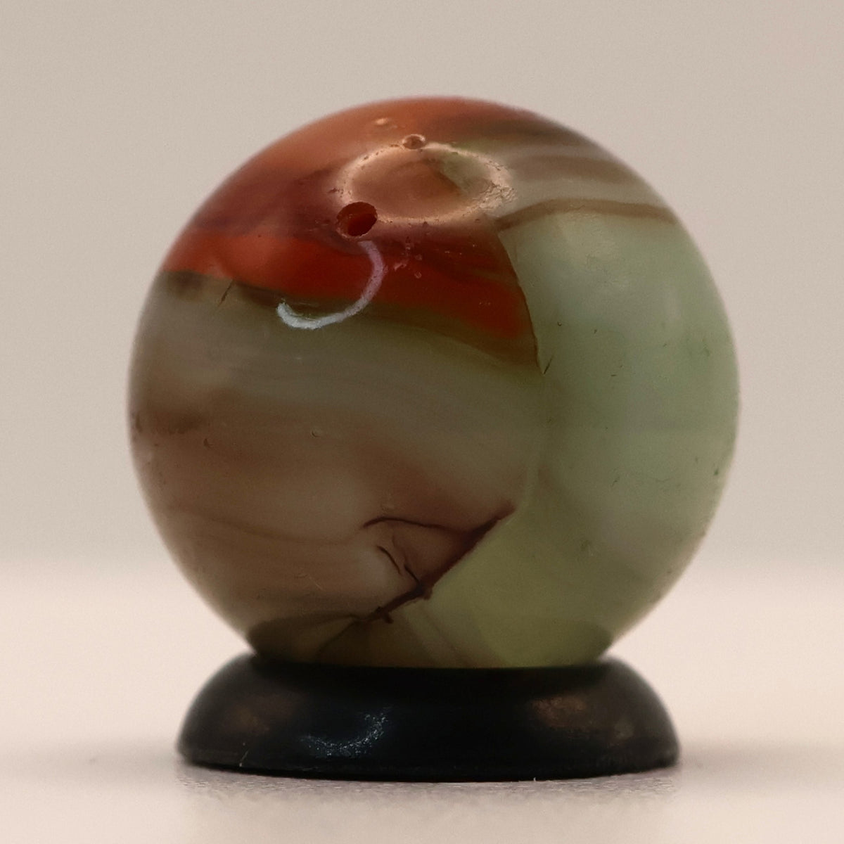 5/8" Vitro Agate Conqueror - Red & Green - Unique NM+