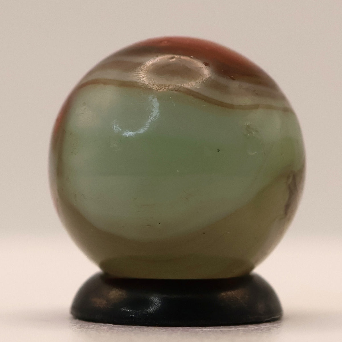 5/8" Vitro Agate Conqueror - Red & Green - Unique NM+