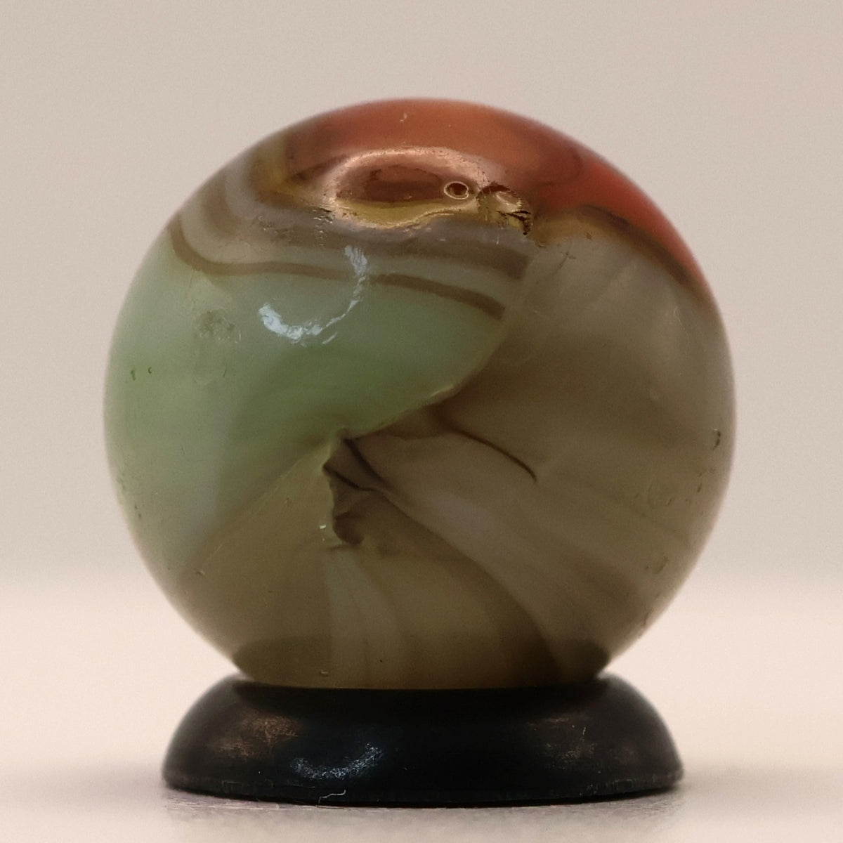 5/8" Vitro Agate Conqueror - Red & Green - Unique NM+