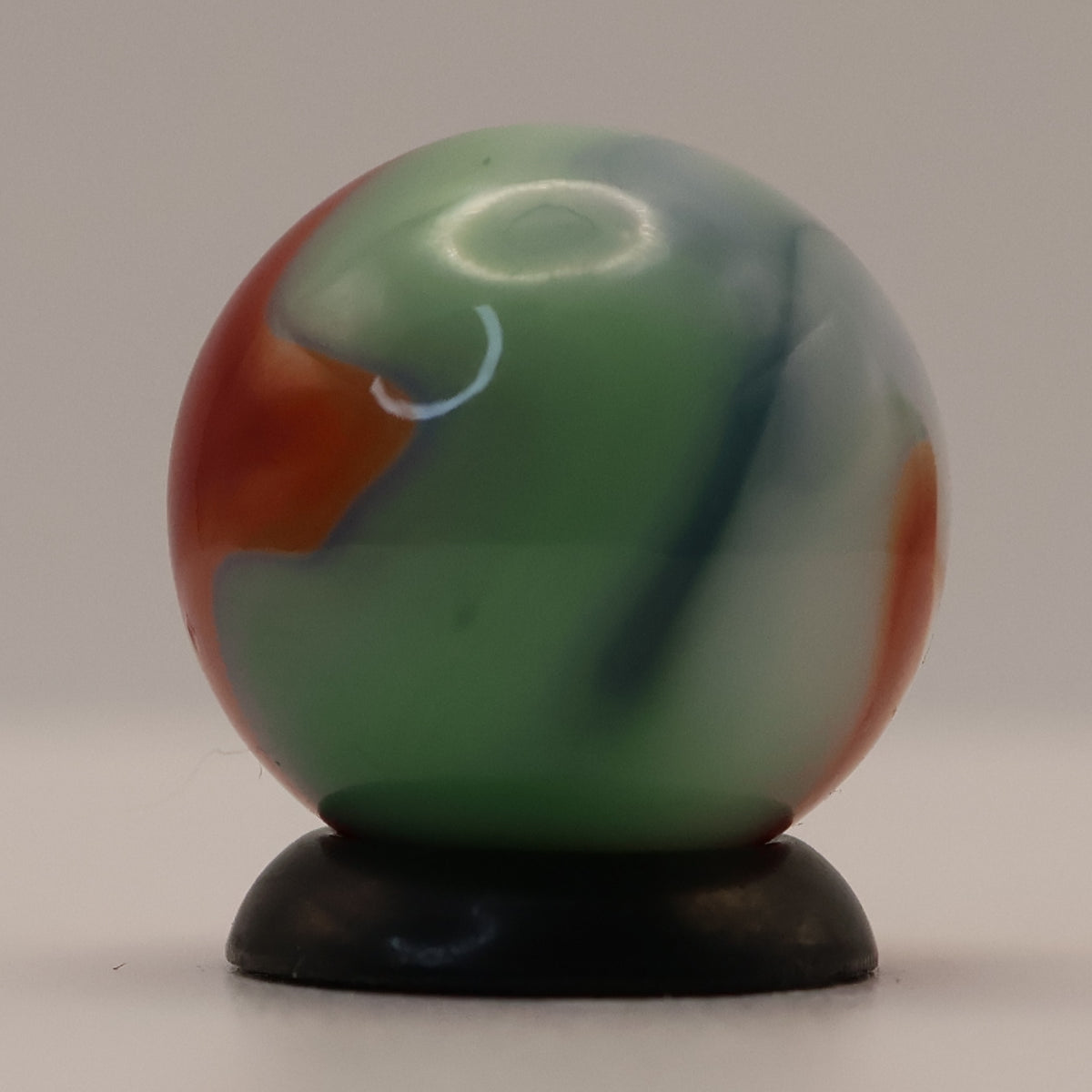 5/8" Vitro Agate drippy PARAKEET Marble MINT