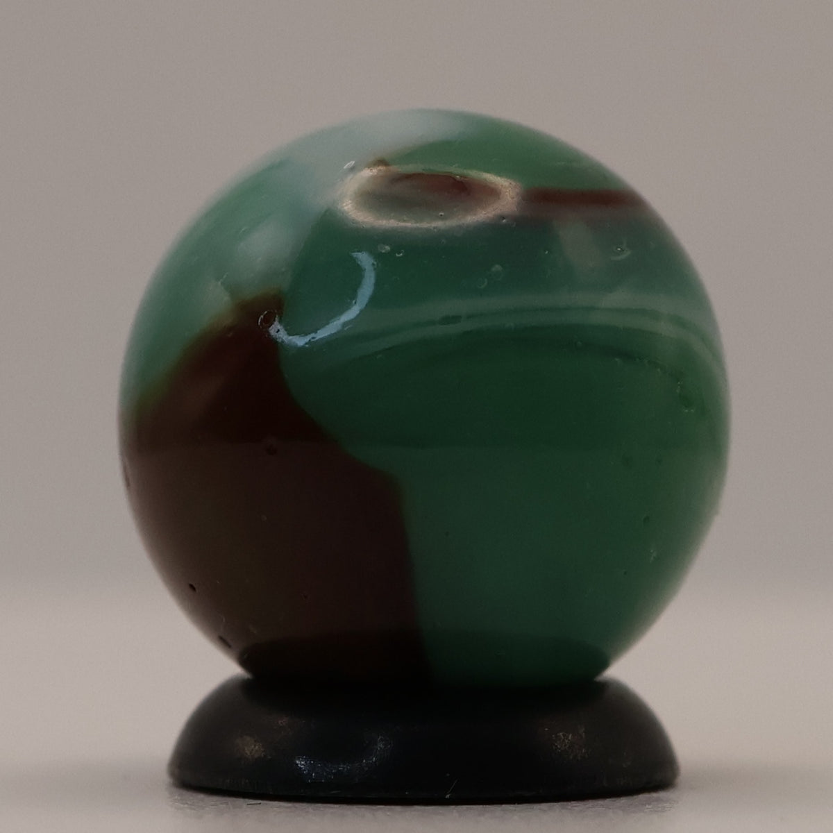 5/8" Peltier Rainbo Marble NM