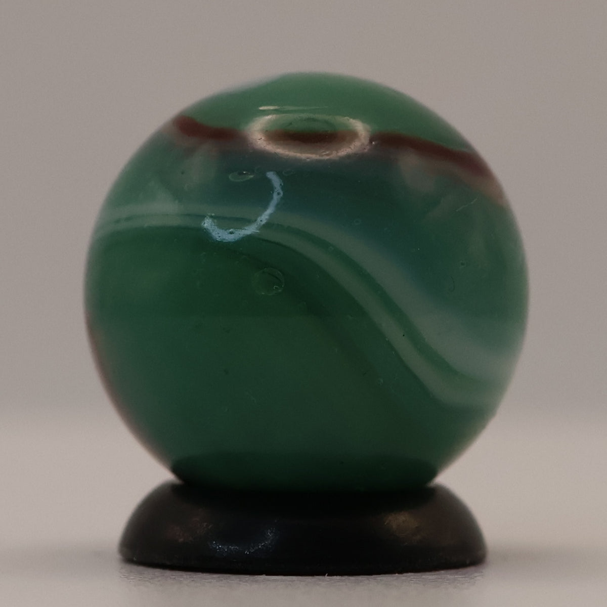 5/8" Peltier Rainbo Marble NM