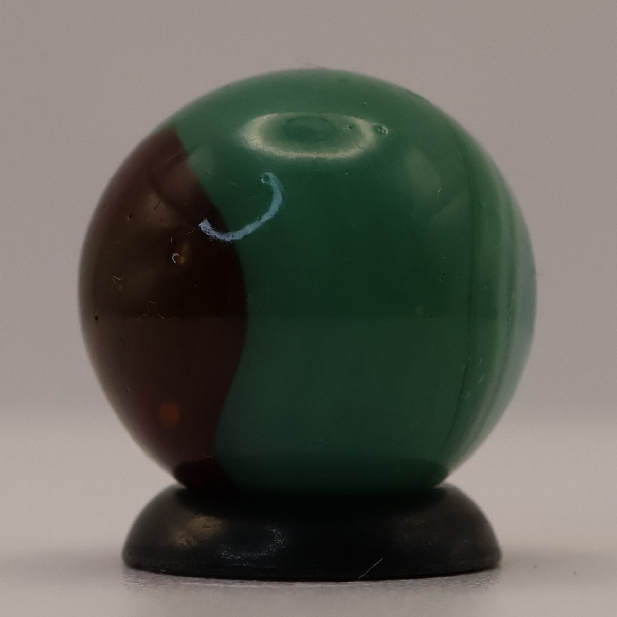 5/8" Peltier Rainbo Marble NM