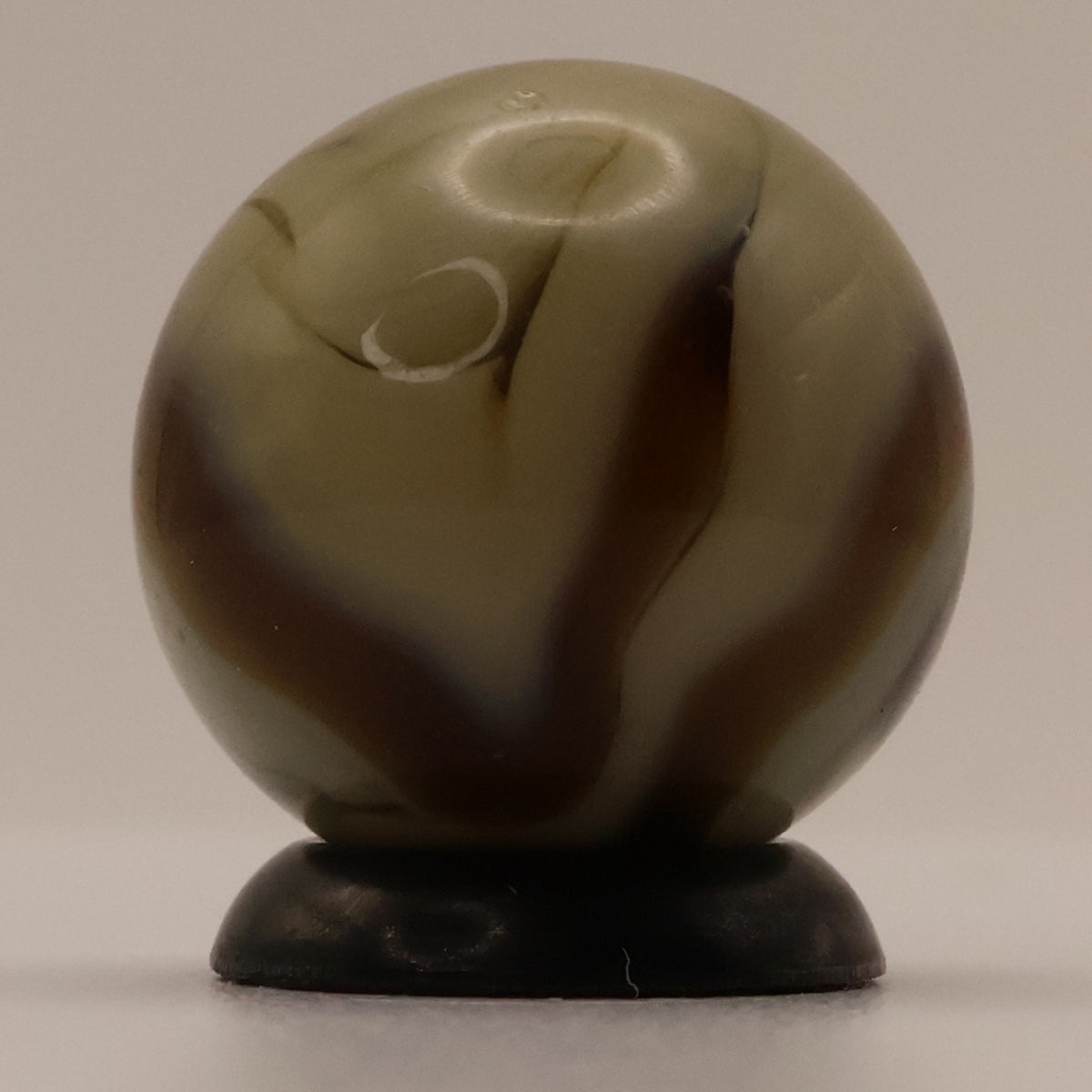 5/8" Swirl Marble MINT