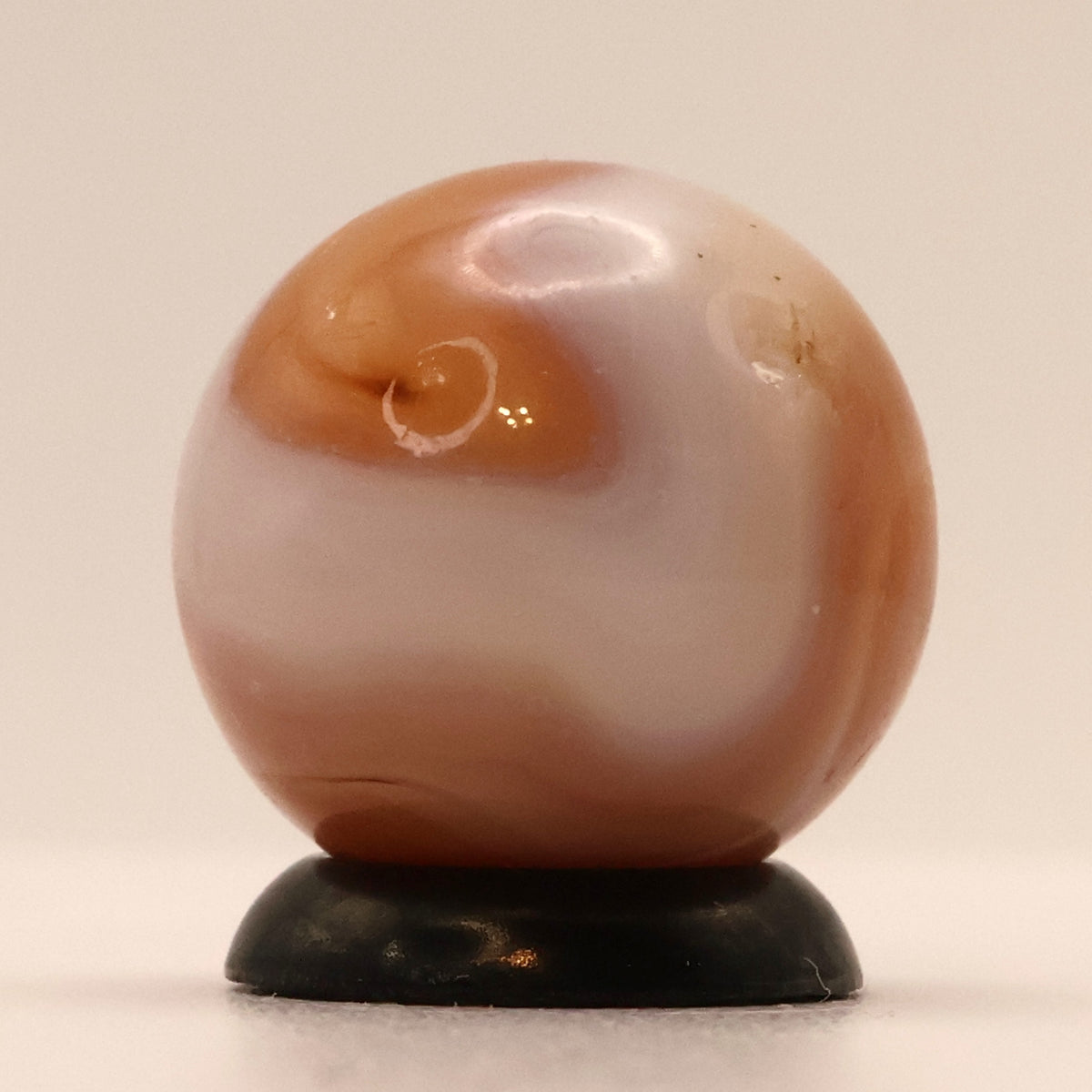 5/8" Heaton Sweet Potato Marble NM+