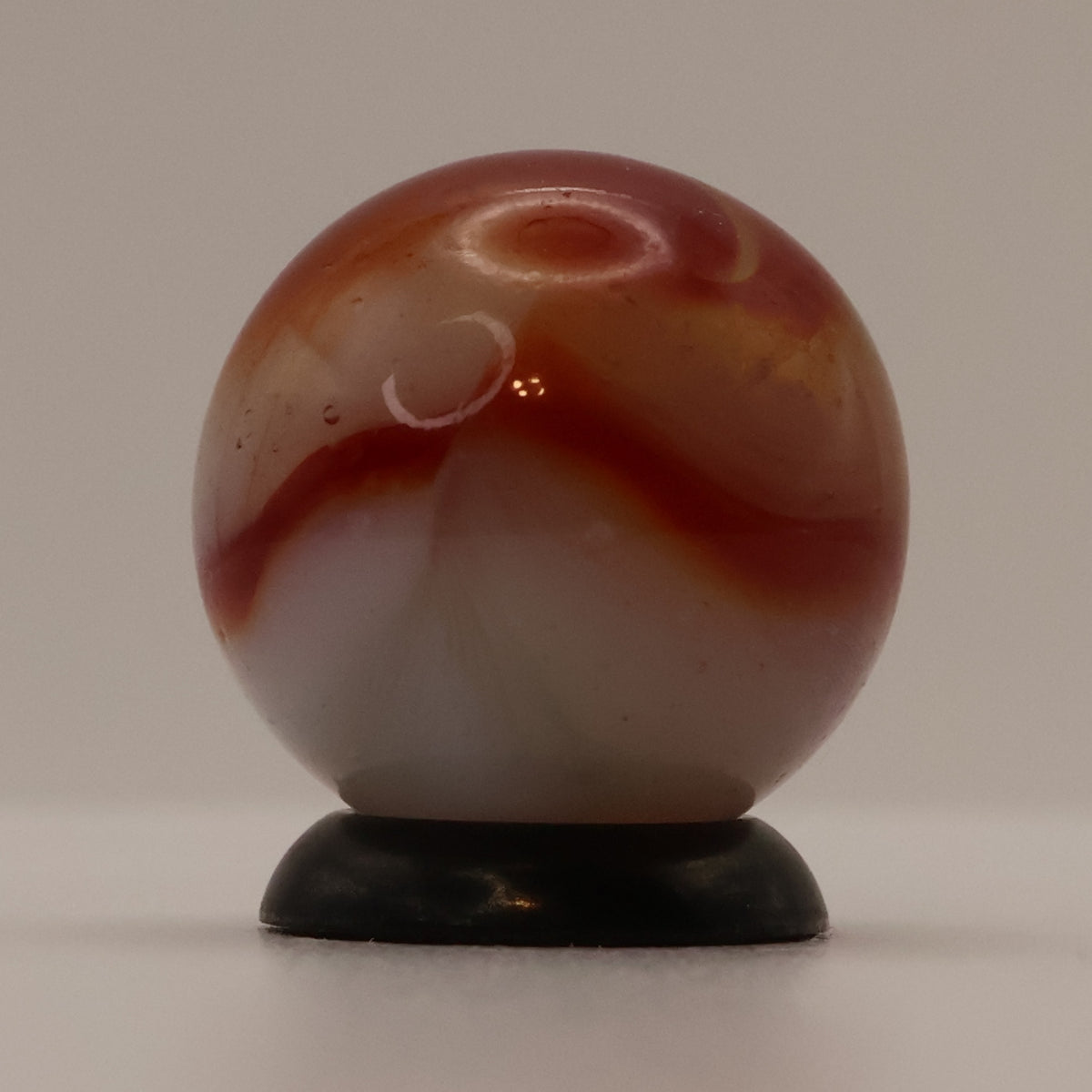 5/8" Peltier Rainbo White & Translucent Red NM+