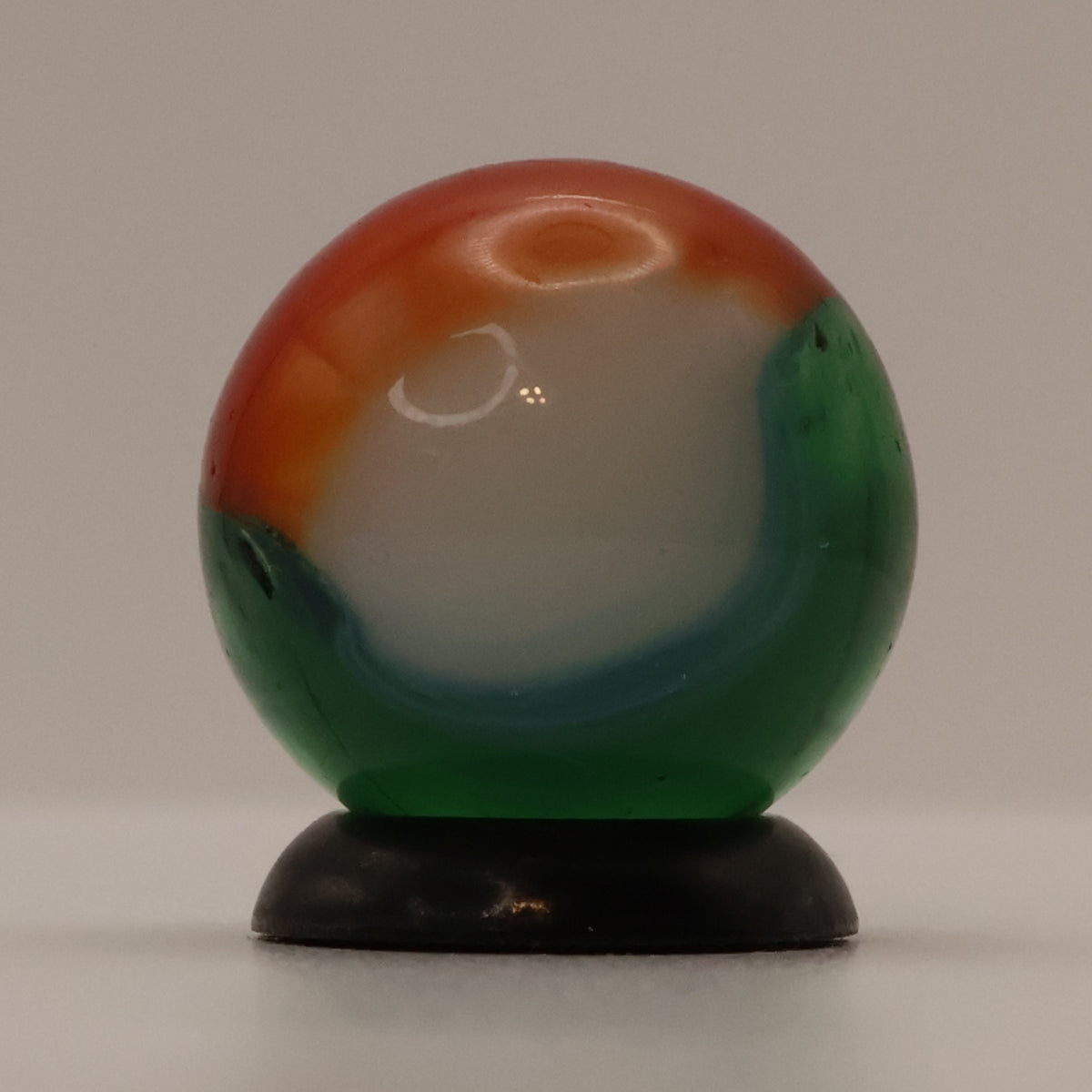 5/8" Vitro Agate Helmet Marble Green M-
