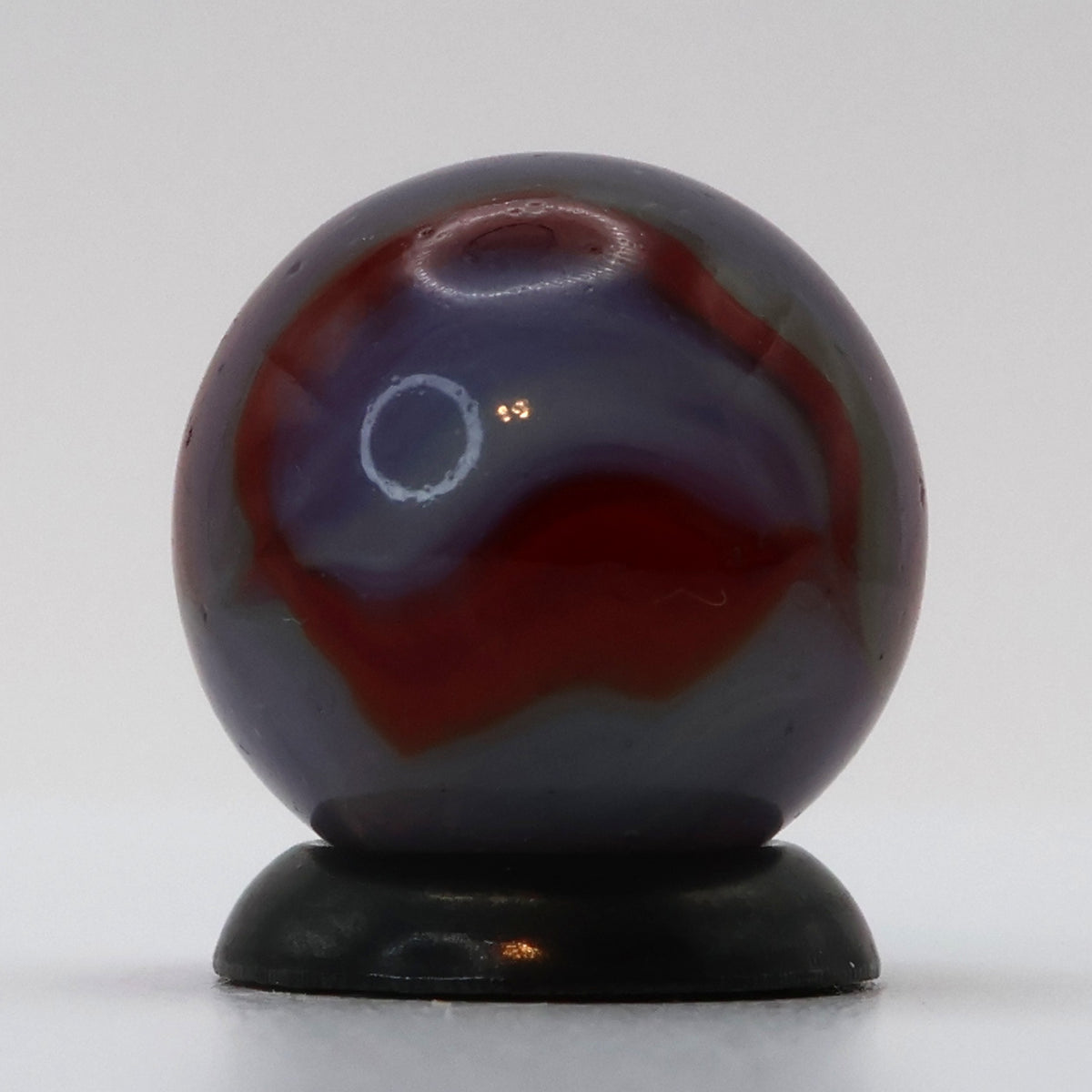 9/16" Peltier Rainbo Marble Translucent Gray & Red Ribbons M-
