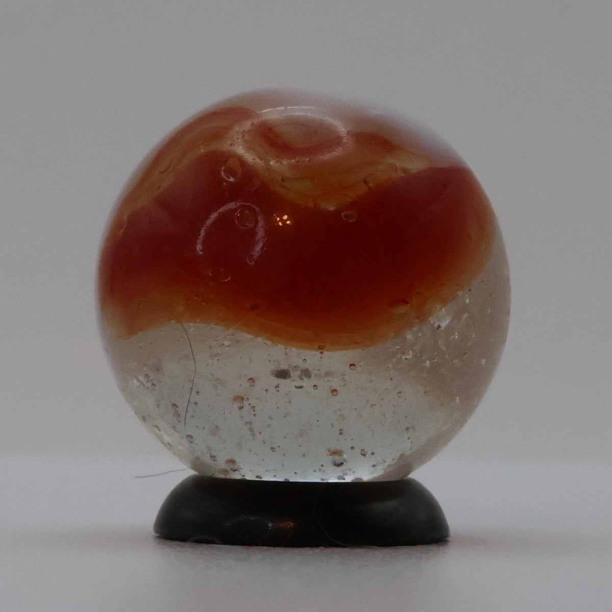 3/4" Peltier Rainbo Marble Bubbly red & white NM