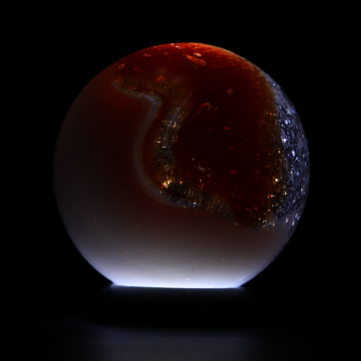3/4" Peltier Rainbo Marble Bubbly red & white NM