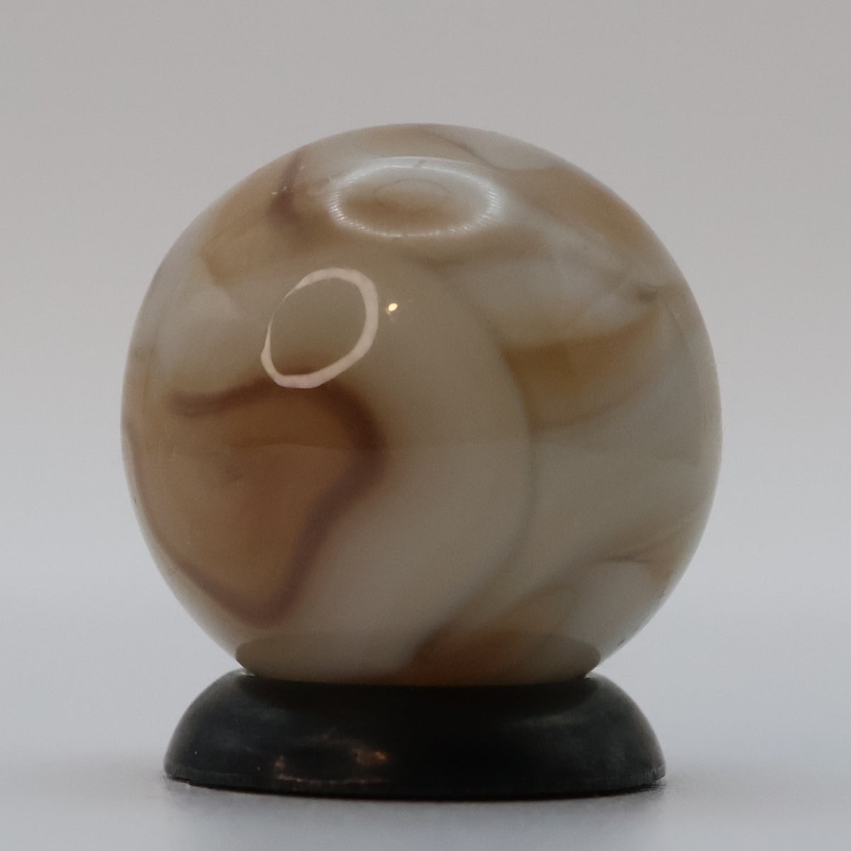 5/8" Swirl Marble Peach Cream and Minor Oxblood NM+