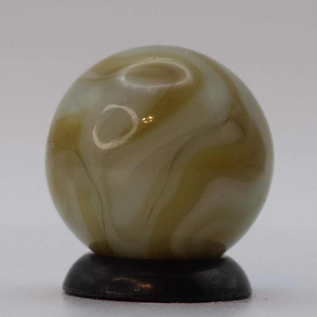 5/8" Swirl Marble Golden & Cream M-