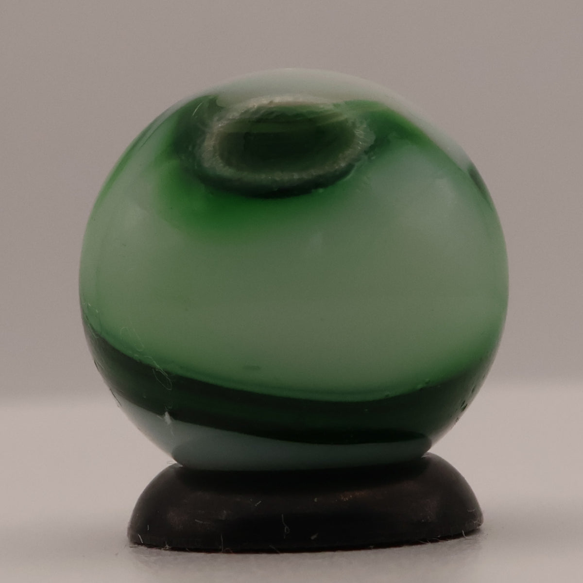 5/8" Peltier Rainbo Green & White URANIUM M-
