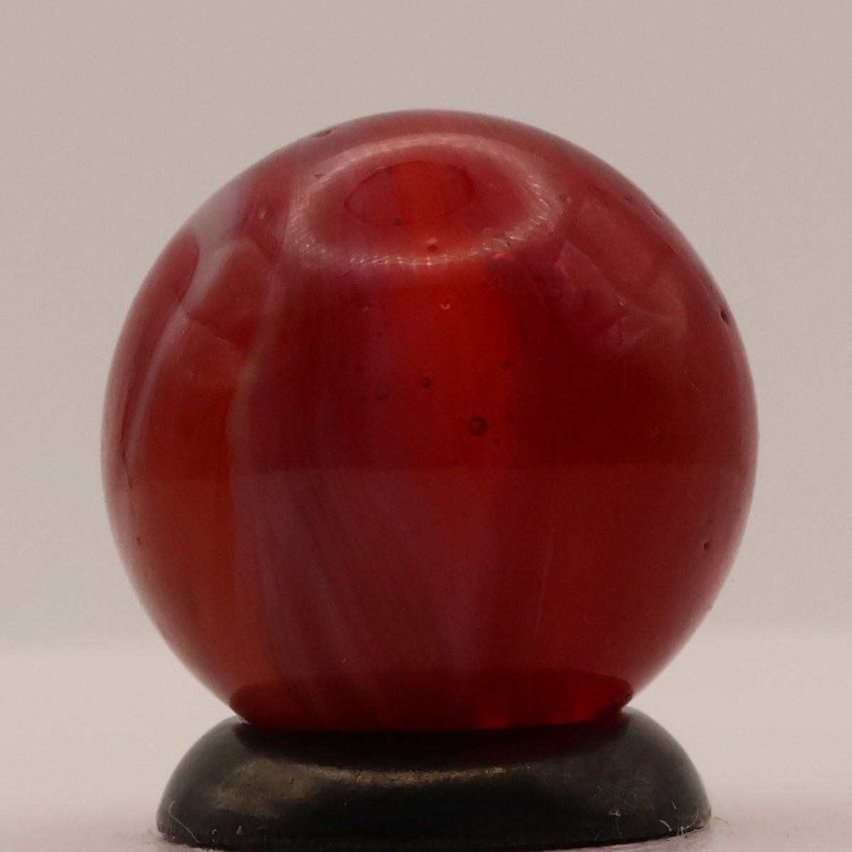 5/8" Slag Marble Red - backlit & UV! NM