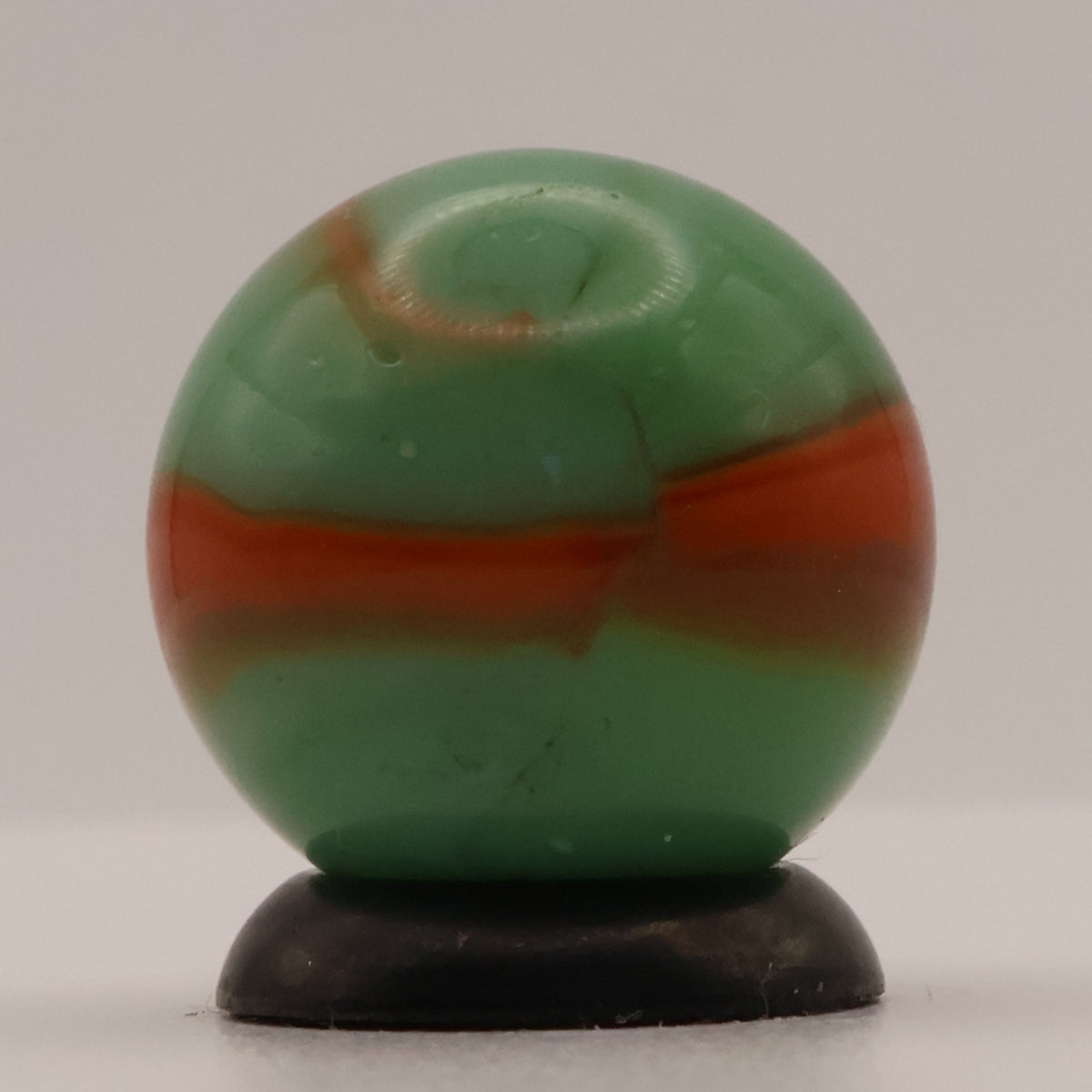 5/8" Peltier Rainbo Marble Green & Orange UV M-