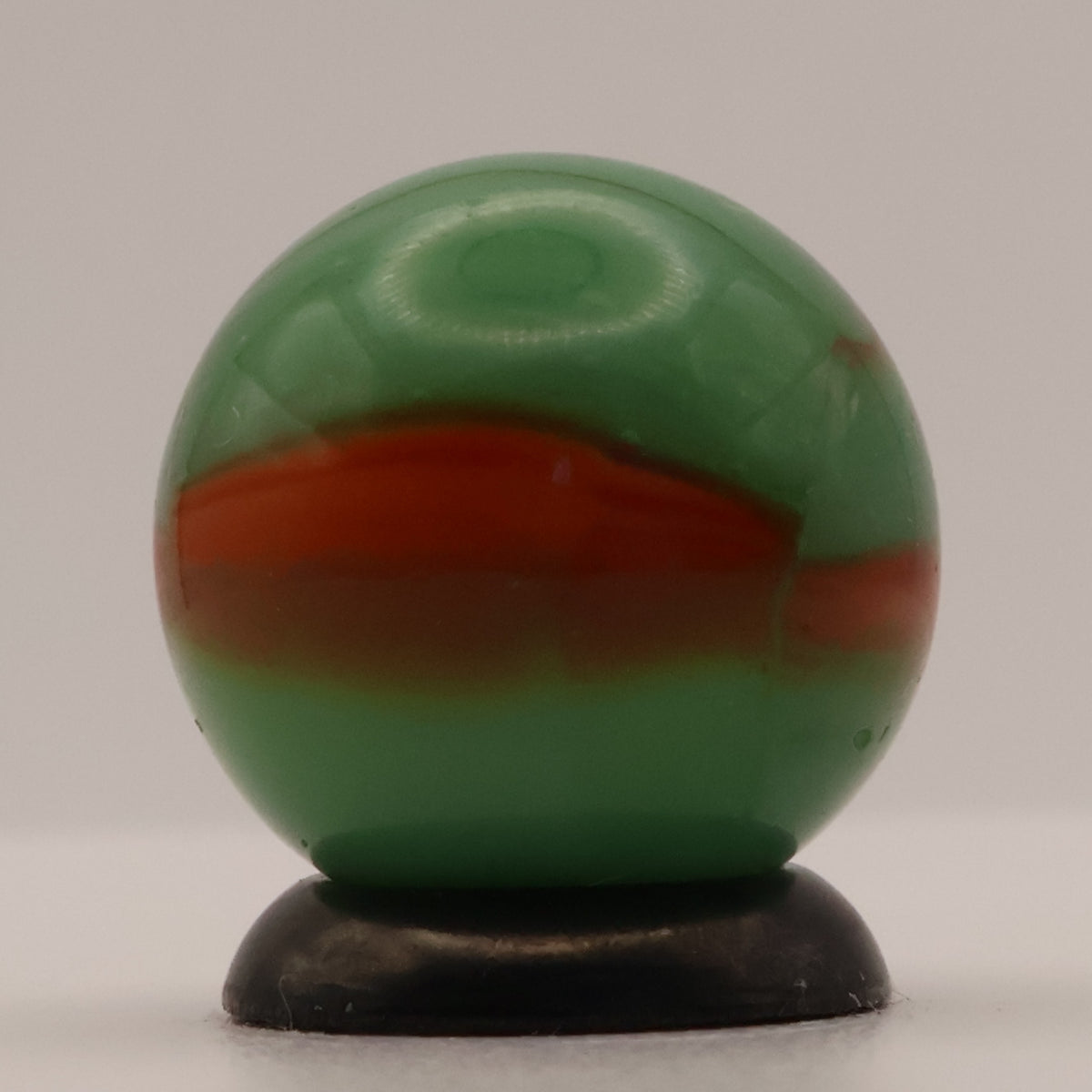 5/8" Peltier Rainbo Marble Green & Orange UV M-