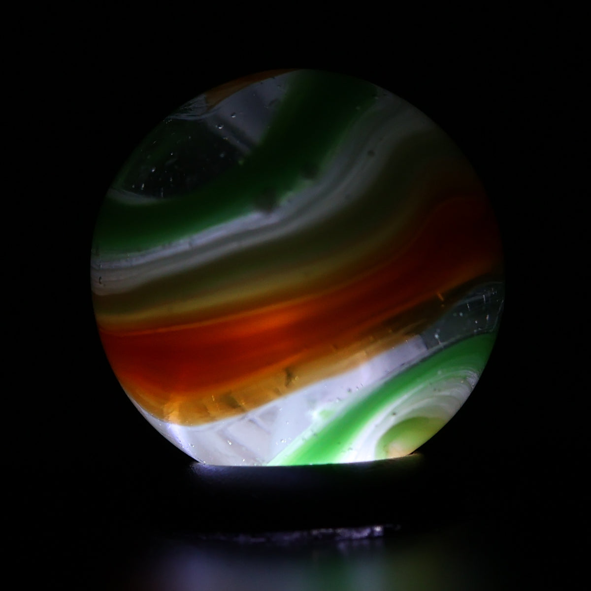 5/8" Akro Agate Popeye Blended Christmas Colors - tri-color NM