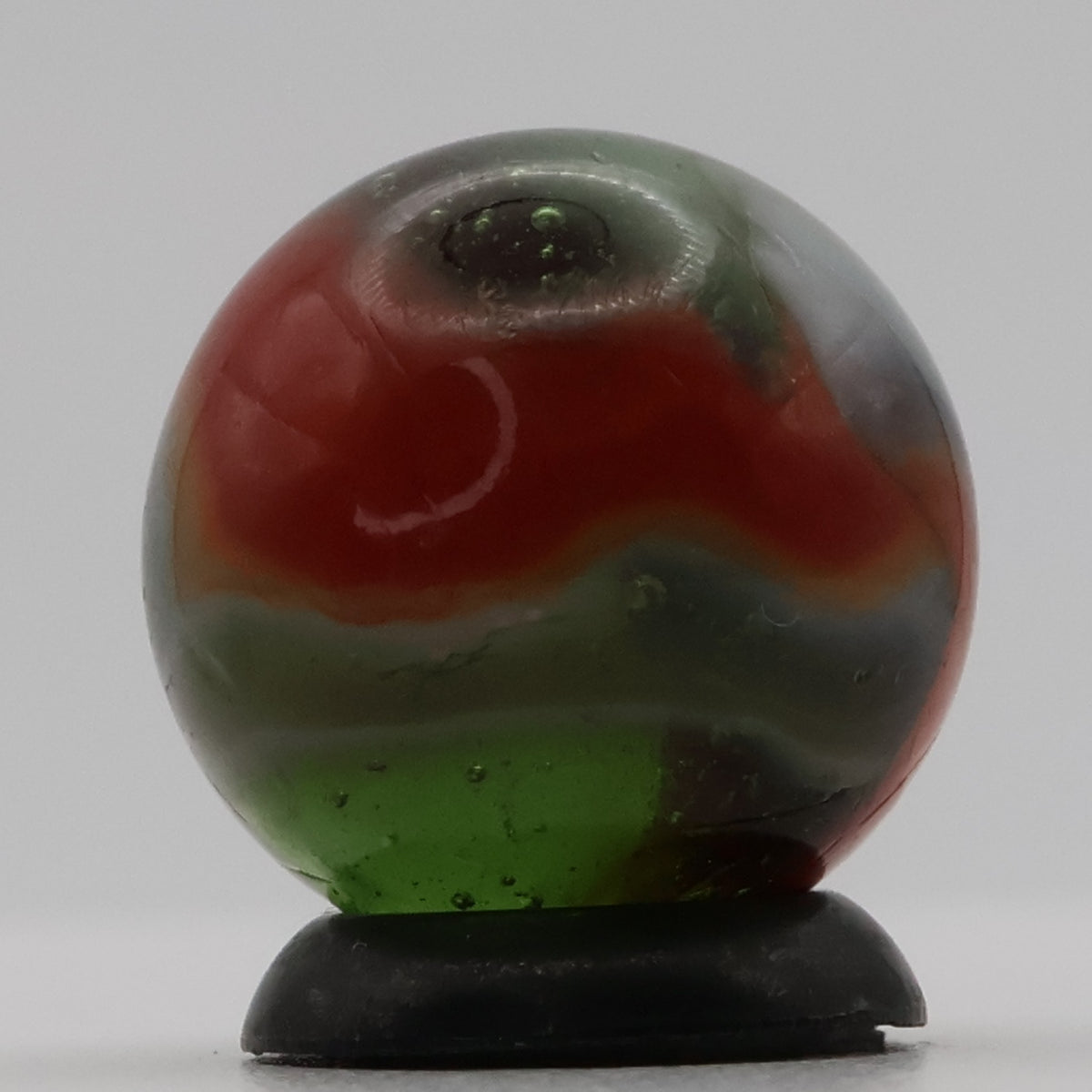 5/8" Peltier Rainbo Marble 7up MINT