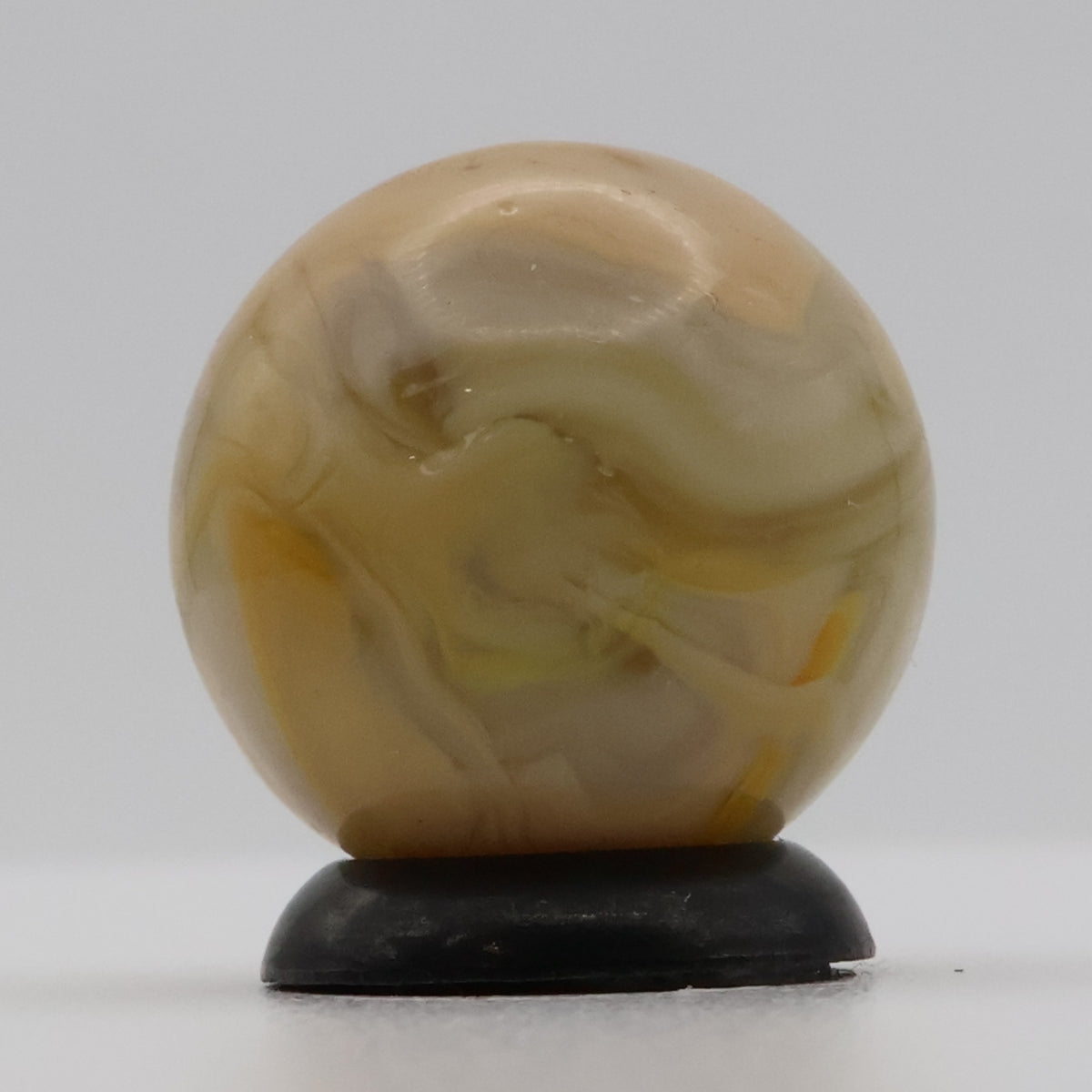 5/8" Champion Marble Swirl Lots of drizzle! NM+