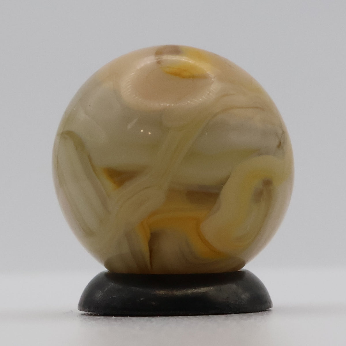 5/8" Champion Marble Swirl Lots of drizzle! NM+