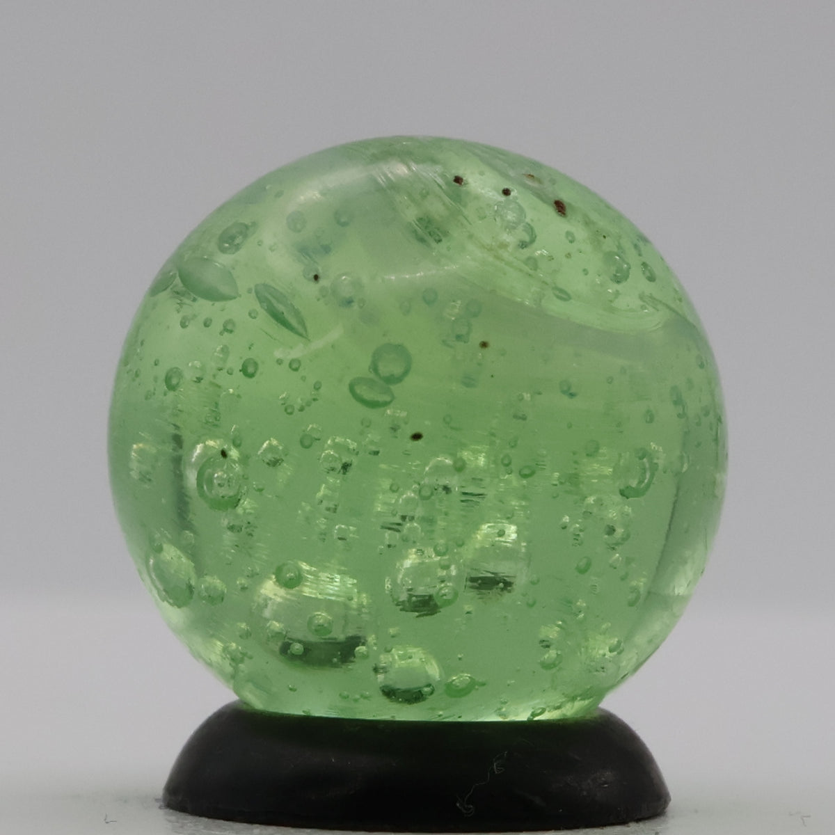 5/8" Peltier Green Fizz Bubbly Marble NM+