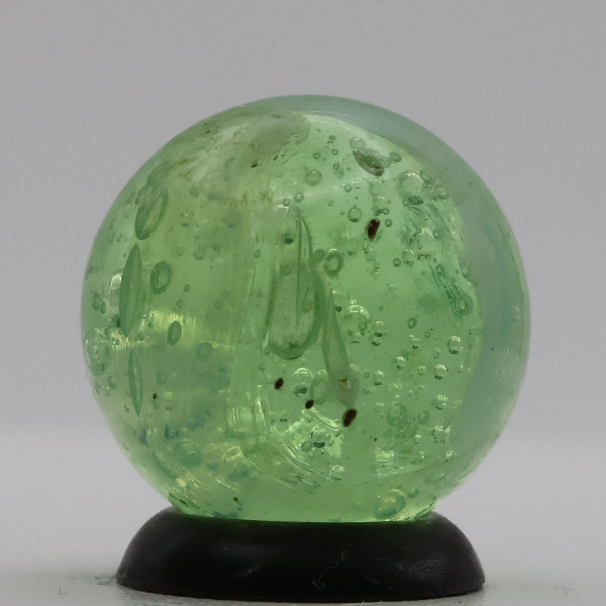 5/8" Peltier Green Fizz Bubbly Marble NM+