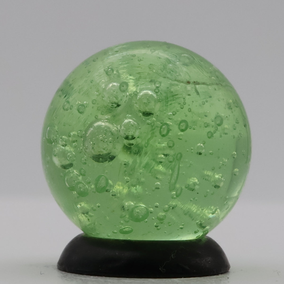 5/8" Peltier Green Fizz Bubbly Marble NM+