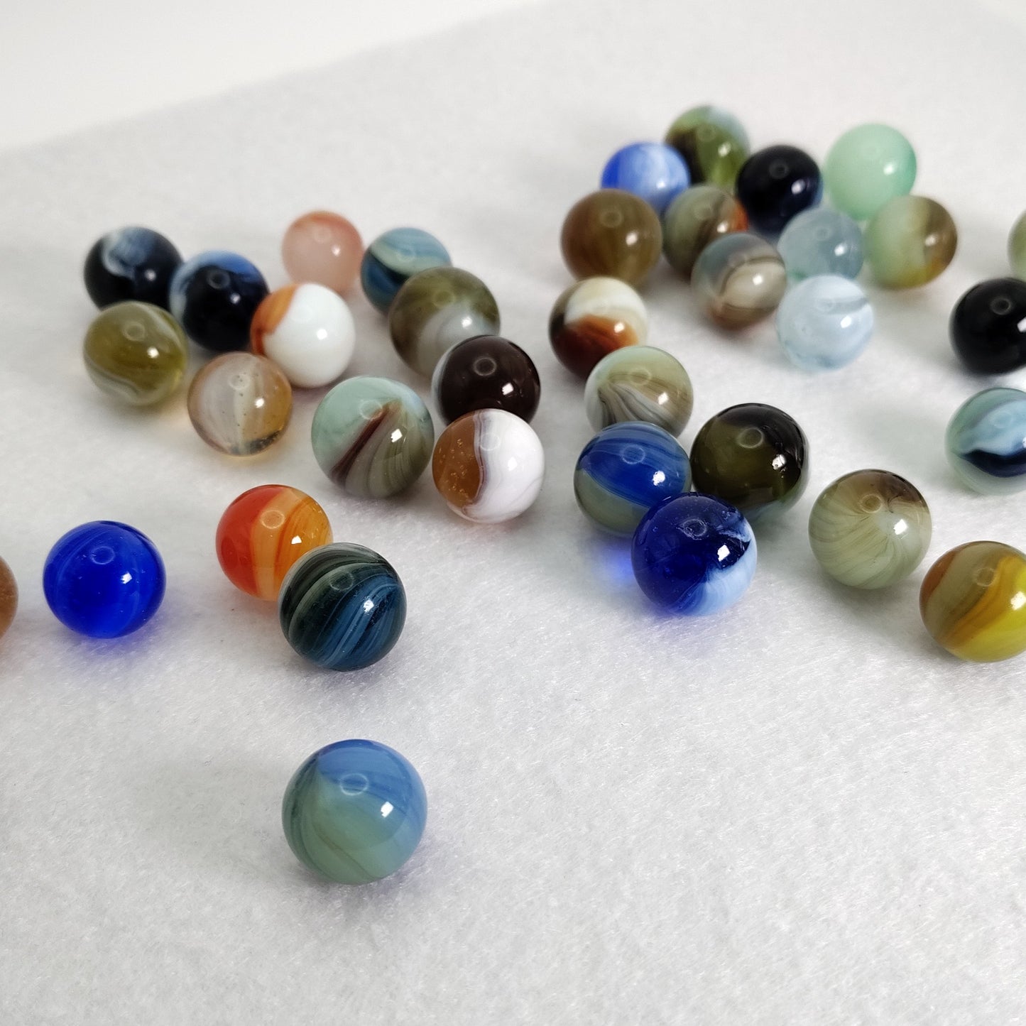 4pk Lot of Master Made Marbles - NM-M various sizes